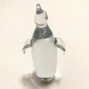 Vintage Maleras Sweden Crystal Art Glass Penguin Hand Signed Paperweight